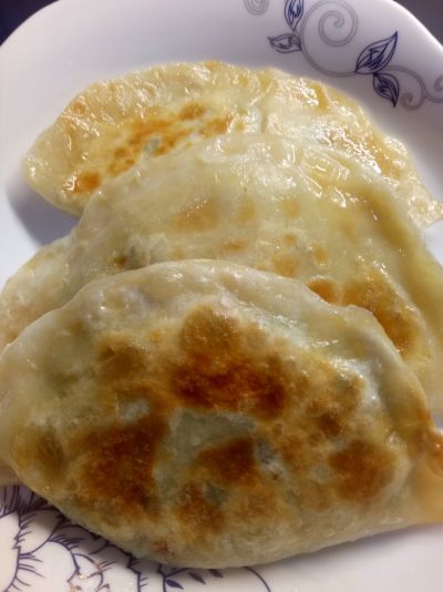 煎菜饺的做法步骤：12