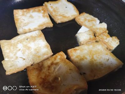 培根烧豆腐的做法步骤：3