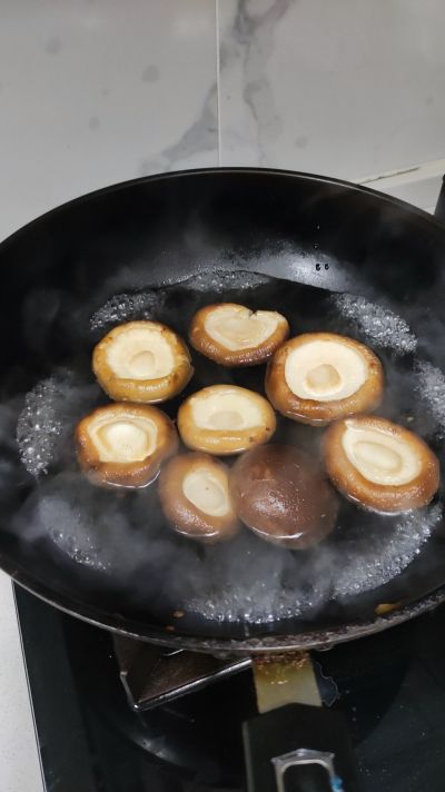 酿香菇的做法步骤：4