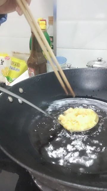红薯面窝的做法步骤：5
