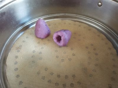 蒸紫薯饼的做法步骤：4