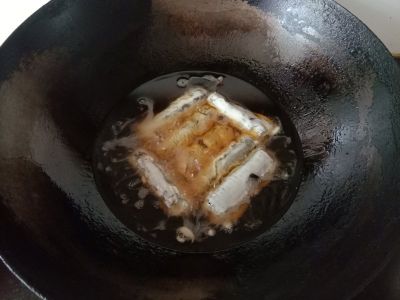 炸紫菜肉卷的做法步骤：9