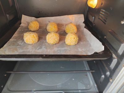 烤箱版南瓜麻球的做法步骤：6