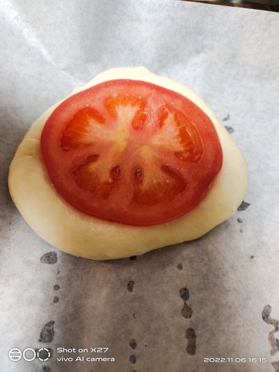 番茄佛卡夏面包的做法步骤：9