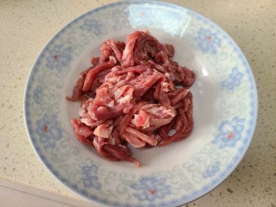 青菜花菇炒肉丝的做法步骤：5