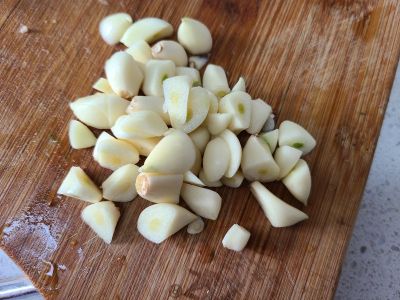 青菜花菇炒肉丝的做法步骤：7