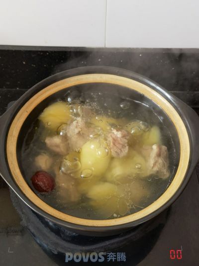 雪莲果瘦肉汤的做法步骤：8