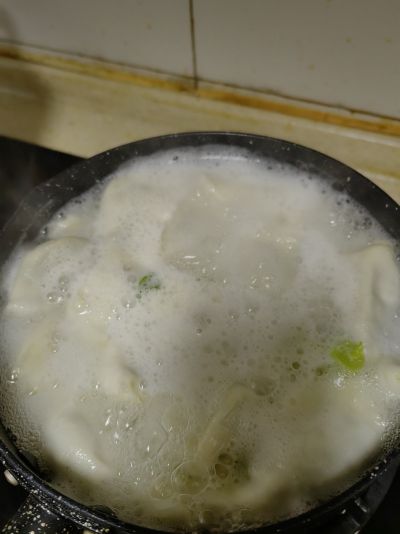 清红汤水饺的做法步骤：7
