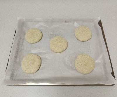 油酥芝麻烧饼的做法步骤：11