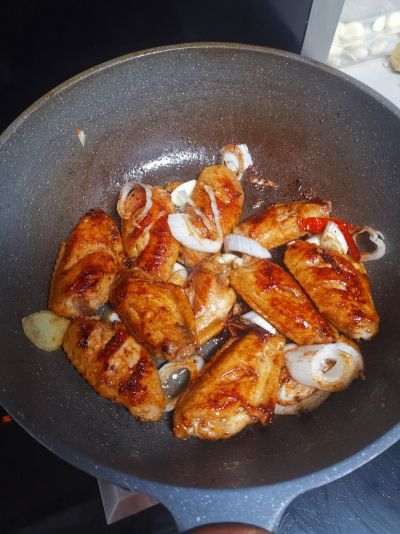 红烧土豆鸡翅的做法步骤：8