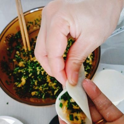 韭菜鸡蛋水饺的做法步骤：10