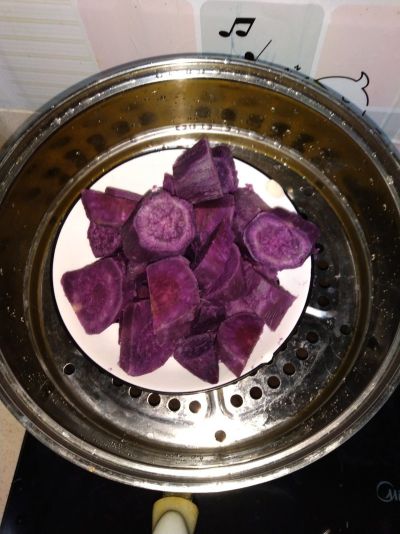 纯天然的紫薯泥的做法步骤：2
