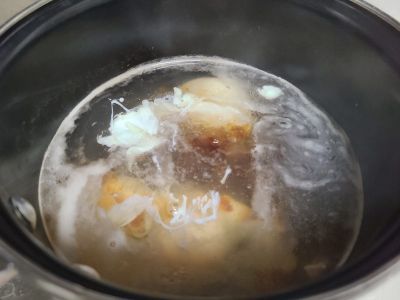 桃胶荷包蛋的做法步骤：3