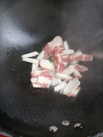 炒菜花的做法步骤：3