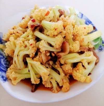 炒菜花的做法步骤：8