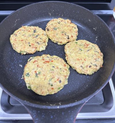 豆腐鸡蛋早餐饼的做法步骤：9