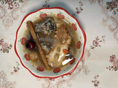 黄芪炖鸡的做法步骤：12