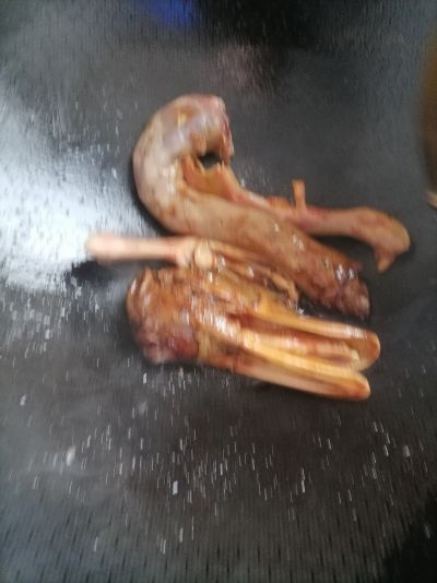 酱香鸭的做法步骤：5