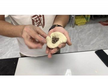 燕麦巧克力面包的做法步骤：5