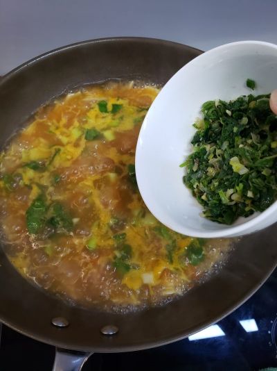 冬日暖食～饺子皮汤面片的做法步骤：14