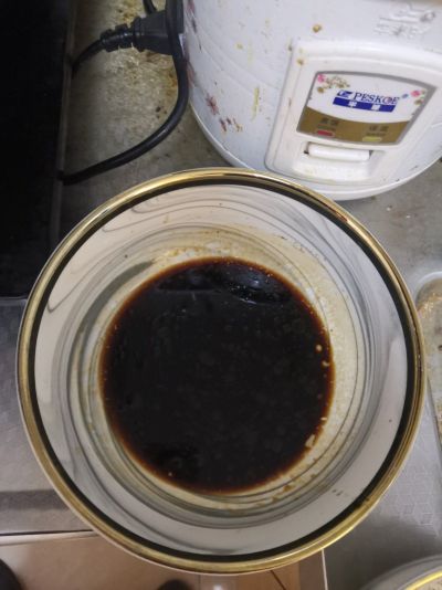 火腿炒蒜苔的做法步骤：4