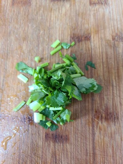 冬瓜虾皮炖粉条的做法步骤：4