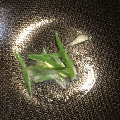 梅花肉海带焖黄豆的做法步骤：11