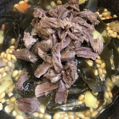梅花肉海带焖黄豆的做法步骤：19