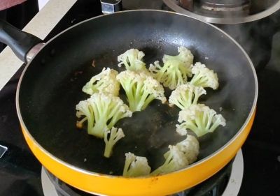 虾仁儿炒花菜的做法步骤：8