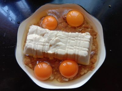 豆腐肉饼蒸蛋的做法步骤：5
